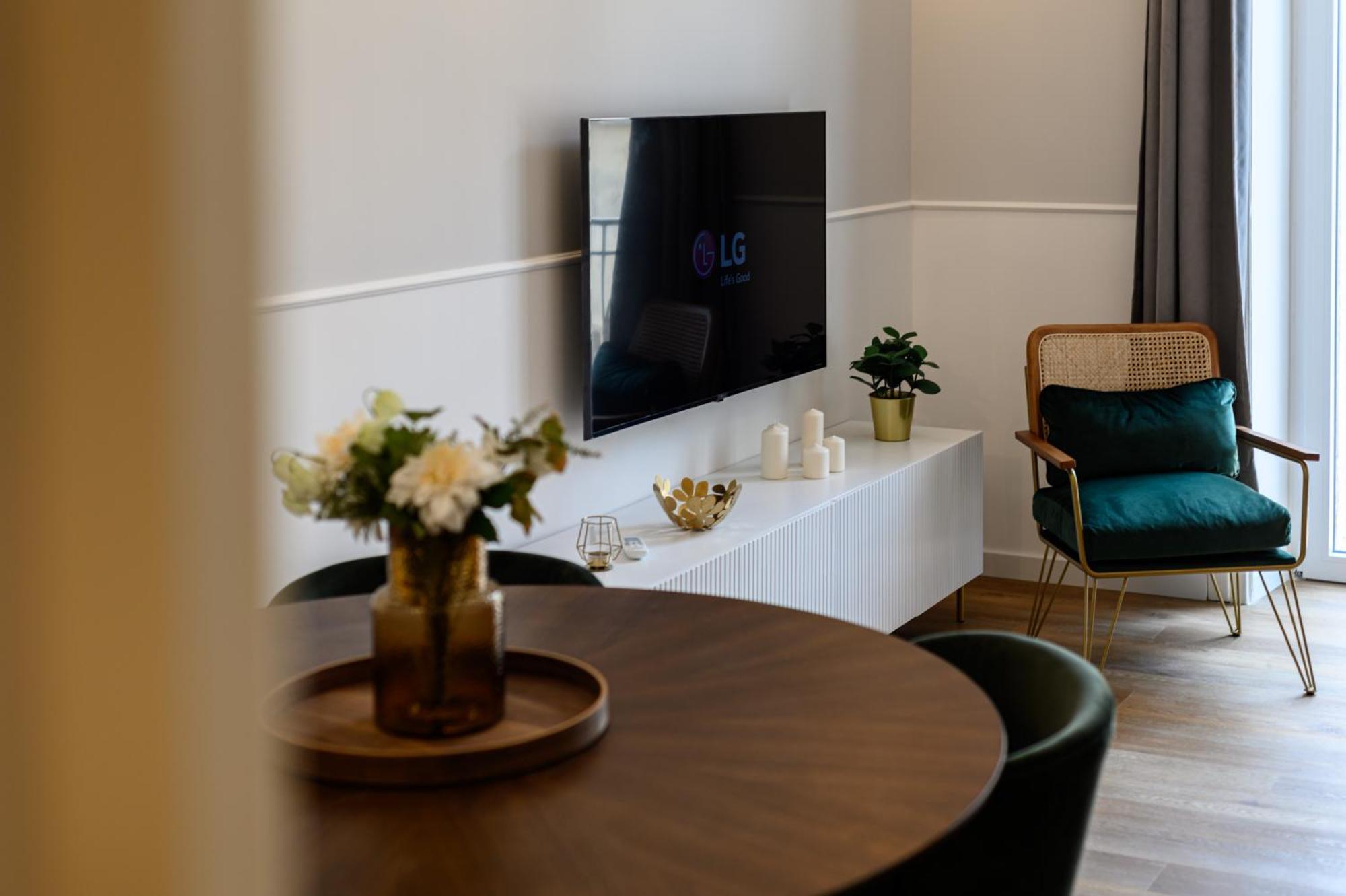 Gh 30 Gasparrini House Naples